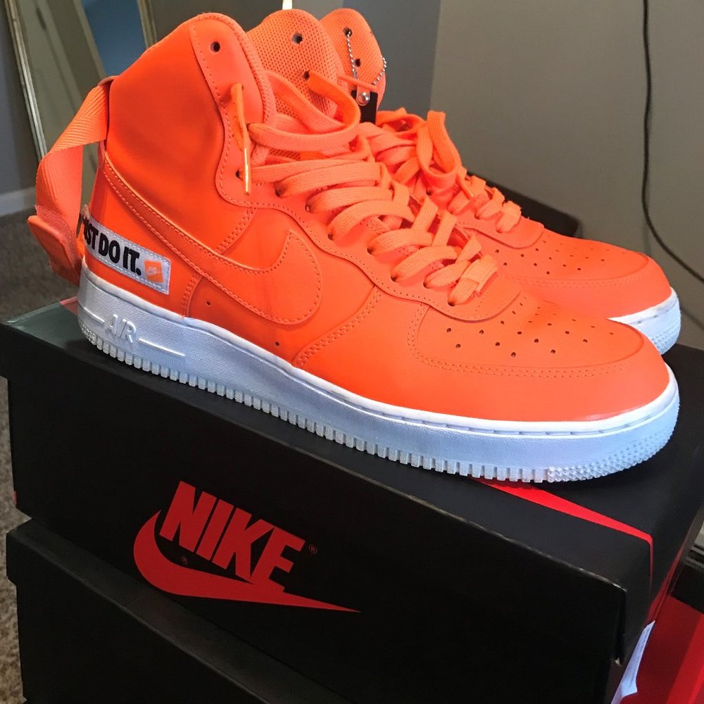 Nike Air Force 1 High 'Just Do It' - Orange